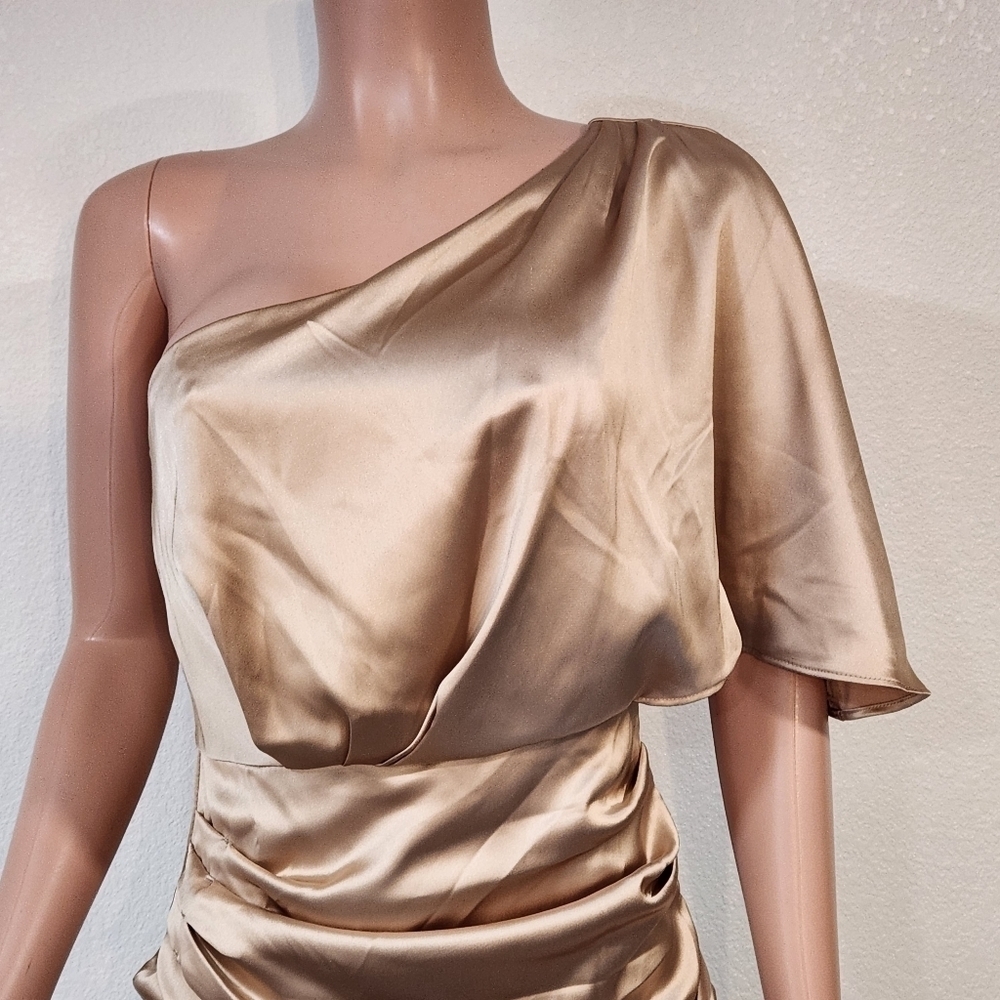 DO + BE One Shoulder Wrap Midi Champagne Dress Size S - Picture 3 of 15